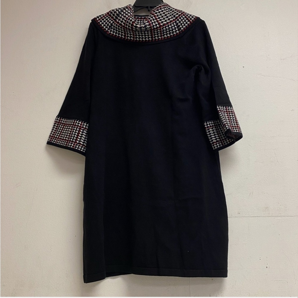 Jessica Howard Black Cowl neck Sweater Dress with Red and White Houndstooth